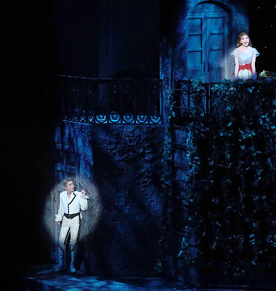 星組公演 『ロミオとジュリエット』 宝塚歌劇公式ホームページ