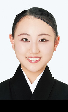 雪白　詩乃