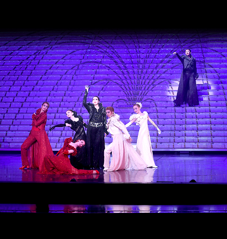 星組公演 『ベルリン、わが愛』『Bouquet de TAKARAZUKA（ブーケ ド タカラヅカ）』 | 宝塚歌劇公式ホームページ