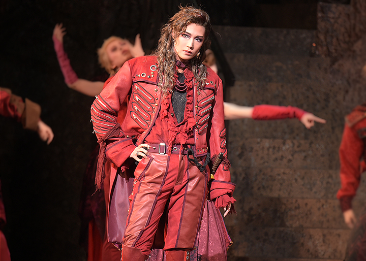 ギャラリー | 星組公演 『ロミオとジュリエット』 | 宝塚歌劇公式 