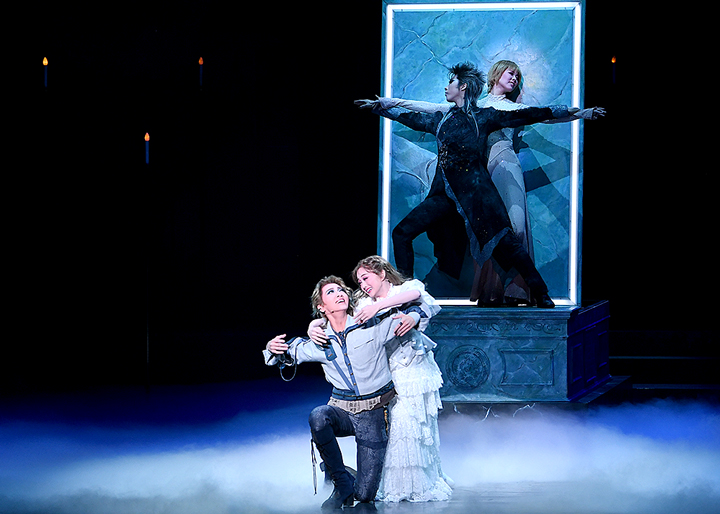 ギャラリー | 星組公演 『ロミオとジュリエット』 | 宝塚歌劇公式 