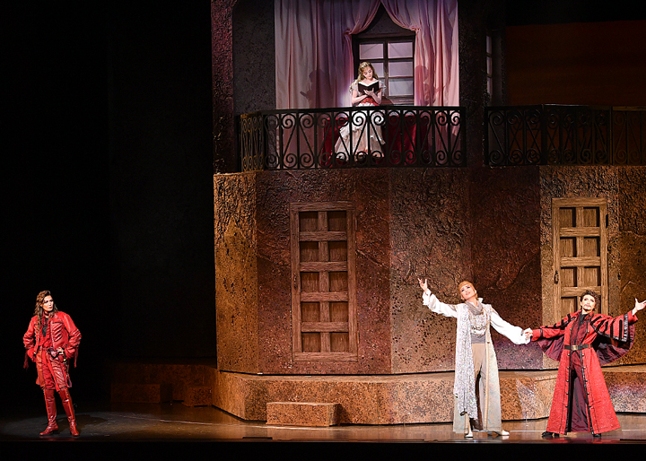 ギャラリー | 星組公演 『ロミオとジュリエット』 | 宝塚歌劇公式